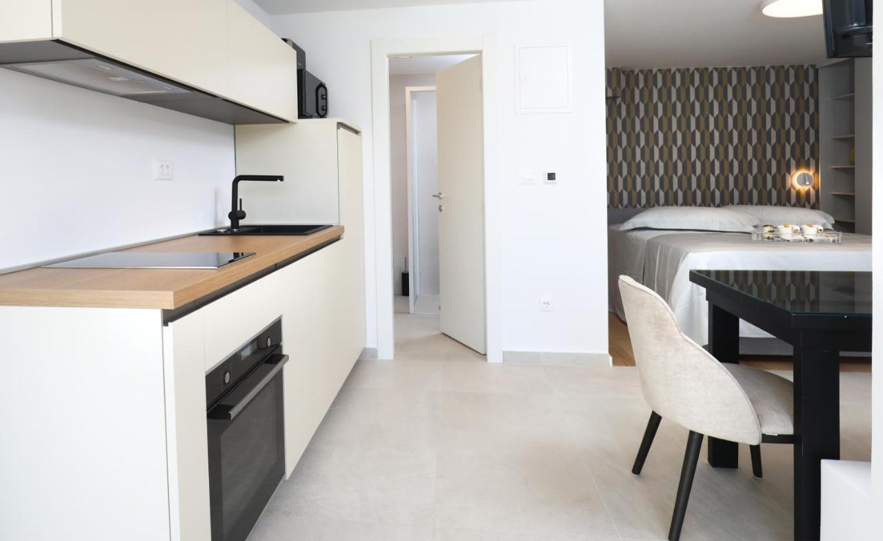 Apartments Villa Ladini 스플리트 외부 사진
